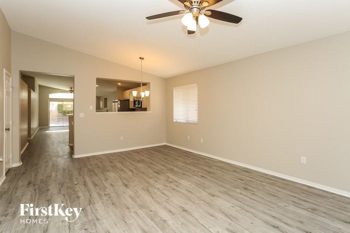 8137 Shady Glen Ave - Photo 2 of 15