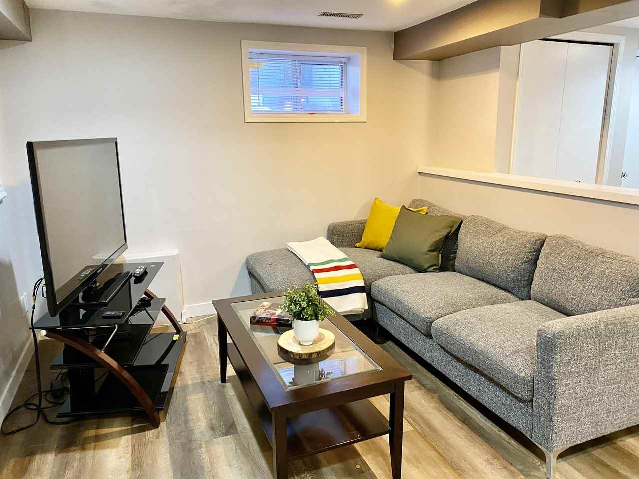 8228 93a Ave Nw #BS - Photo 2 of 20