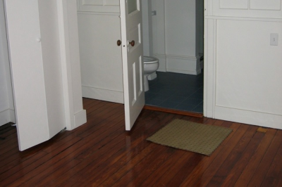 1716 Chestnut St - Photo 3 of 4