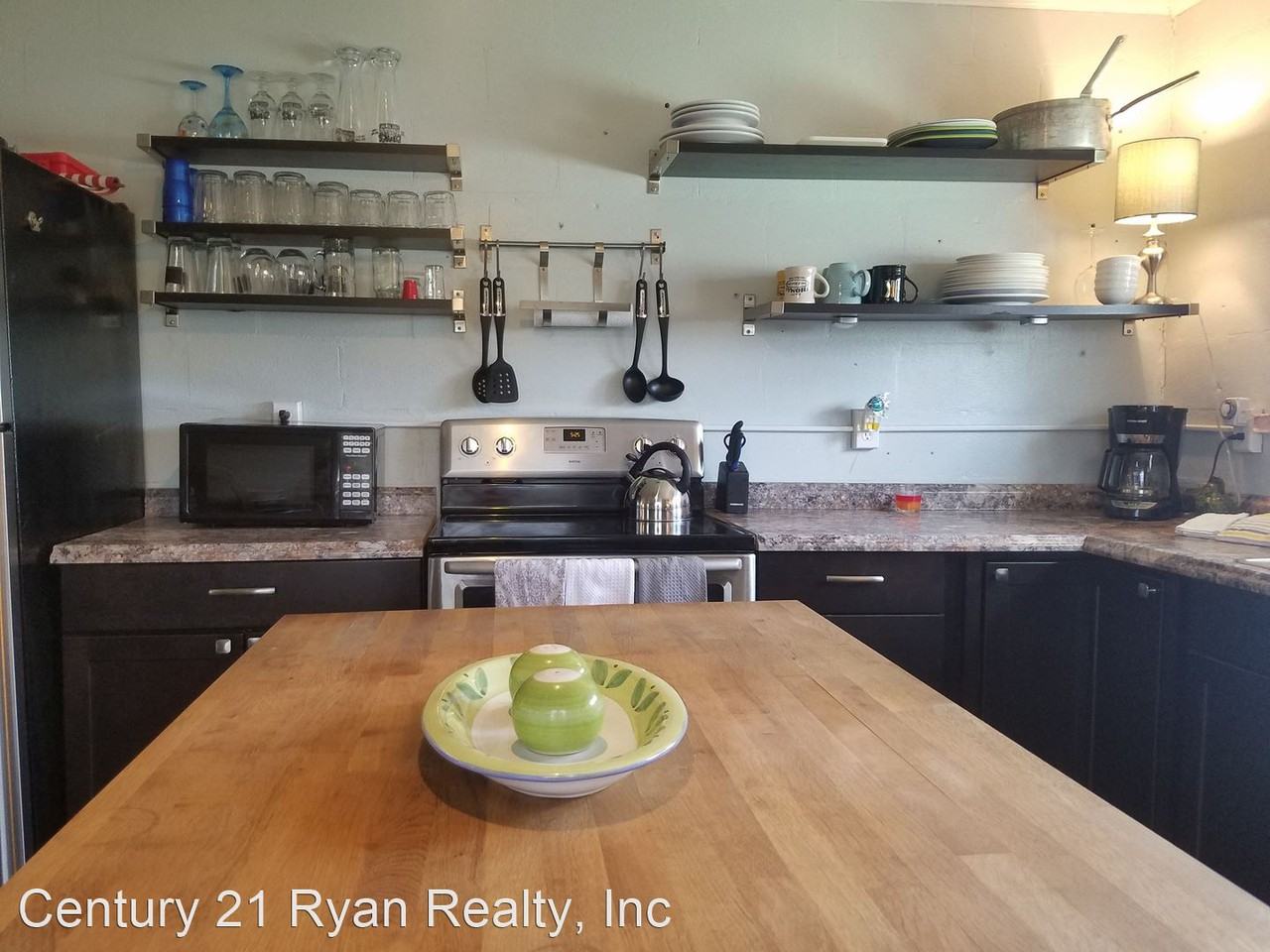 616 Lisbon Ave - Photo 2 of 35