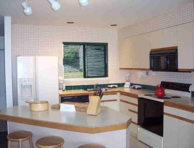 704 Chelan Butte Rd - Photo 3 of 4