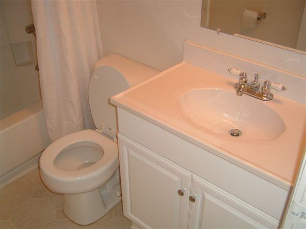 159 Kissane Ave - Photo 2 of 8