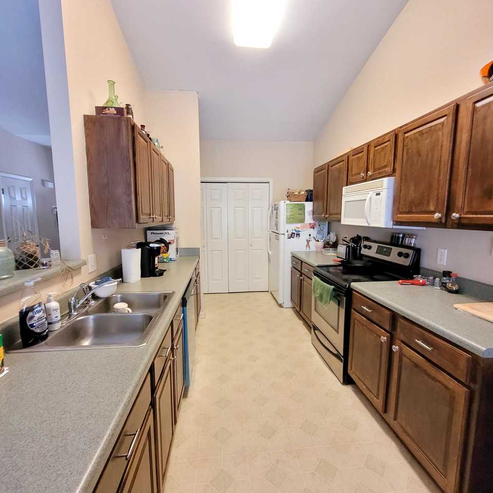 2517 Ferndown Ct - Photo 6 of 20