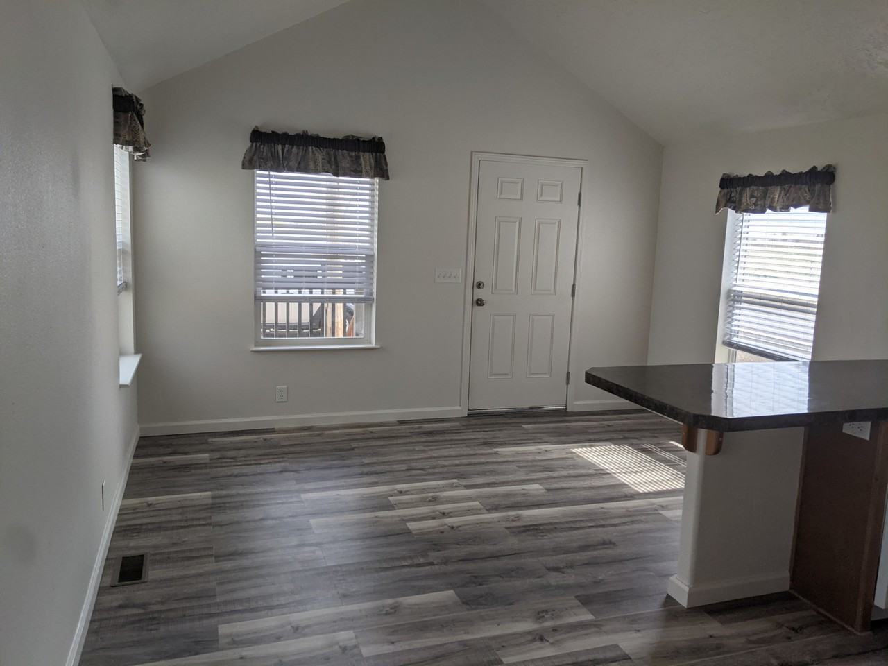 3472 Highwayunit #2 - Photo 4 of 10