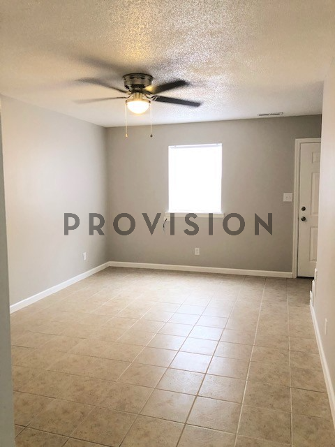 4001 Dalton Pike Se - Photo 3 of 9