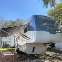 featured image of 626 S Broad St