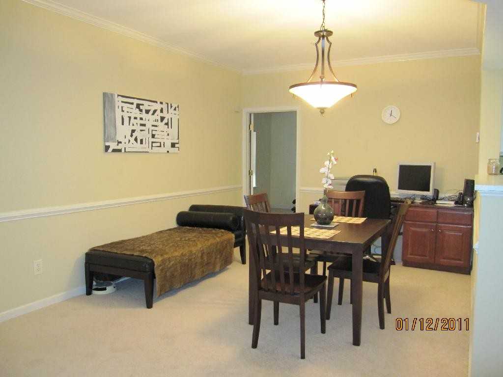 315 Overlook Dr #5 - Photo 2 of 16