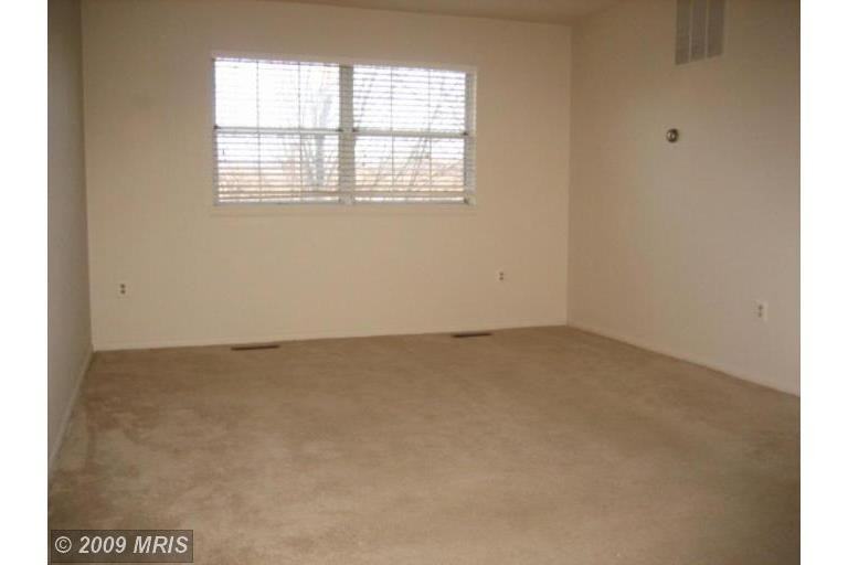 4791 Kelly Rd - Photo 3 of 10