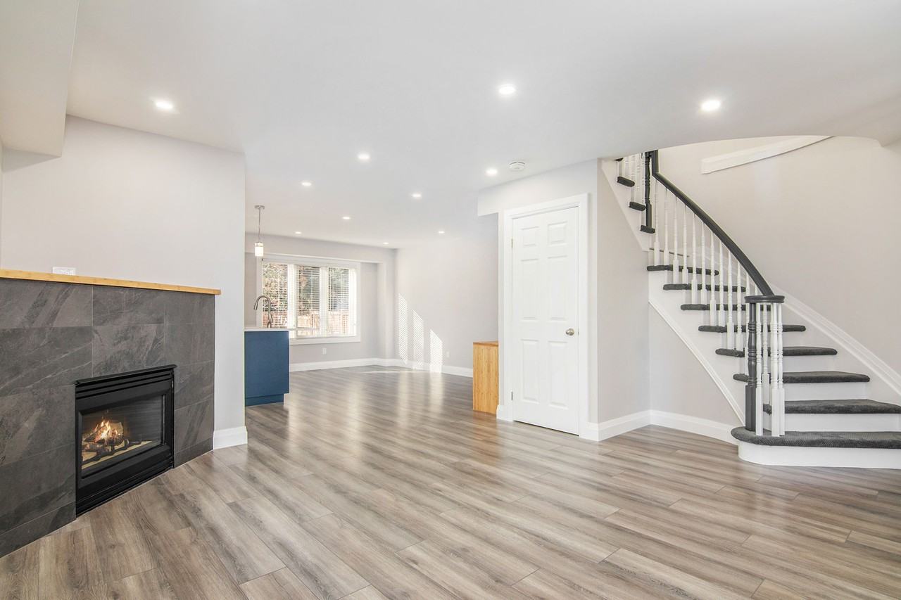 137 Central Park Drive - Photo 3 of 21