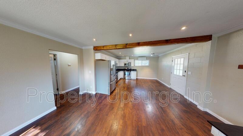 2410 Marlene Ave - Photo 4 of 12
