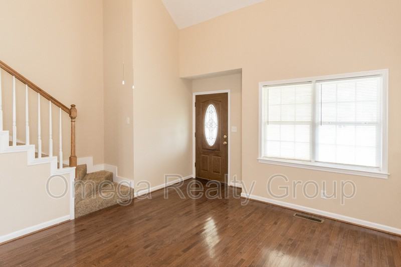 67 Jacob Ln - Photo 7 of 42