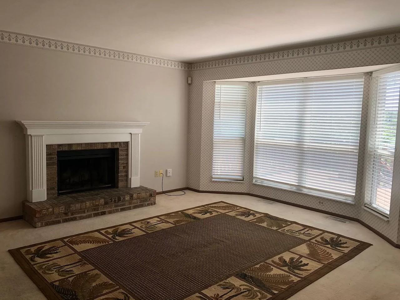 9377 Southtowne Farms Dr - Photo 2 of 7