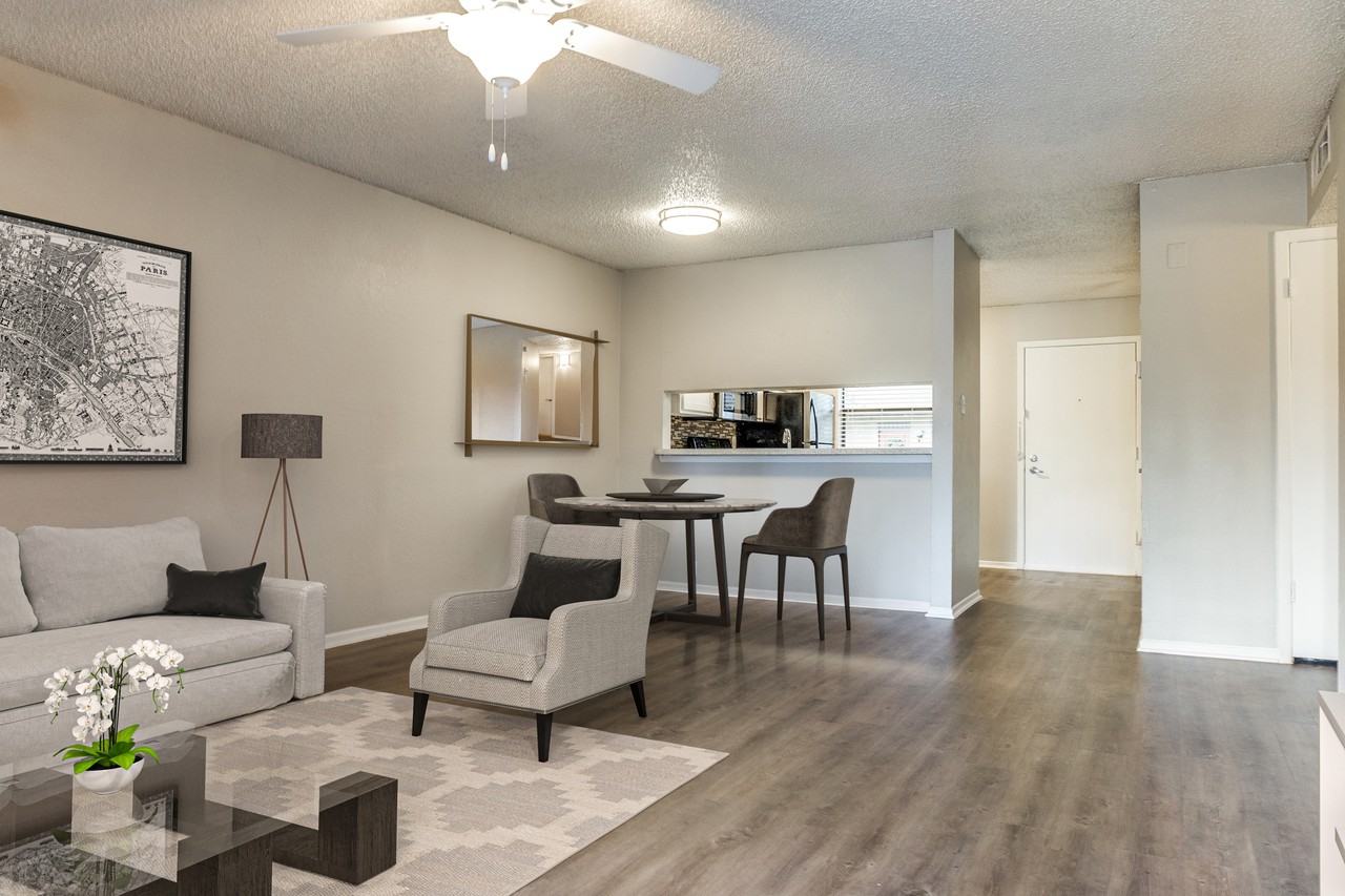 z-070722-Cottages on Edmonds - Photo 3 of 29