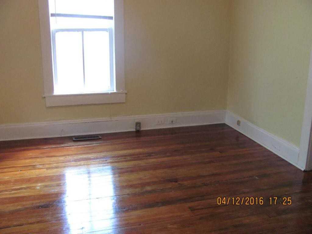 618 Union Ave - Photo 2 of 10