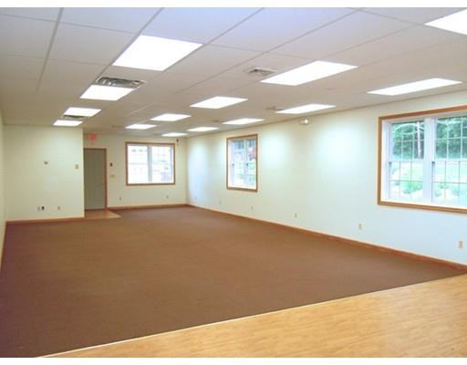 2370 Main St #5 - Photo 3 of 13