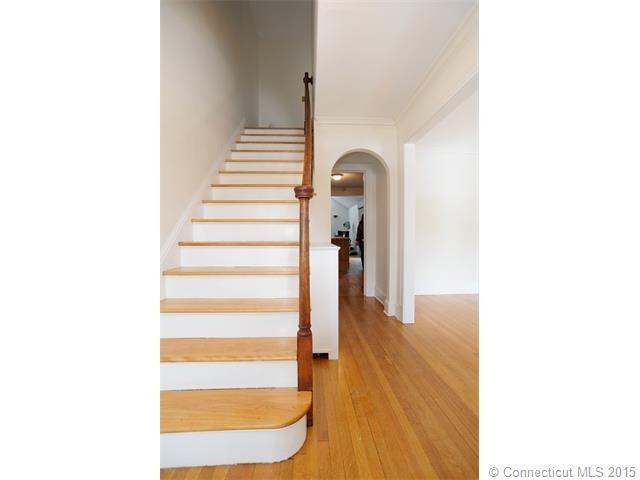 34 Dorchester Rd - Photo 3 of 35