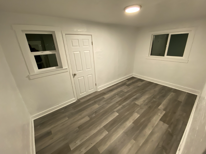 635 23rd St #3 - Photo 5 of 5