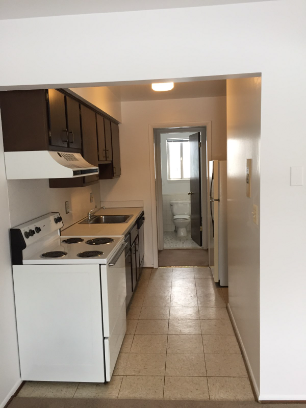 3827 Devon Rd - Photo 3 of 11