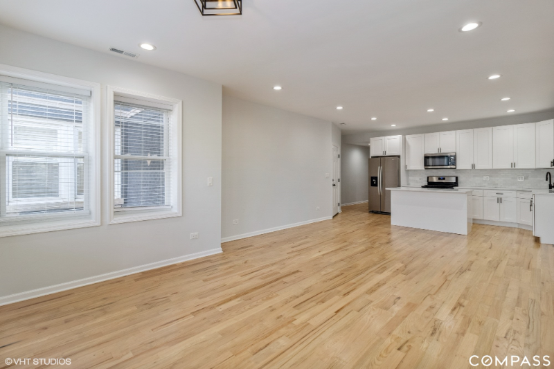 1130 N Ridgeway Ave #1S - Photo 3 of 13