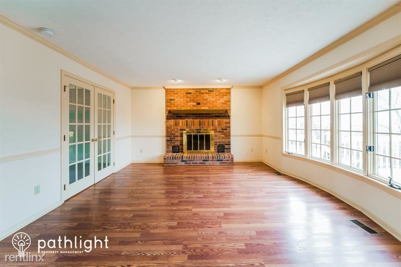 328 Grail Hill Ct - Photo 2 of 16