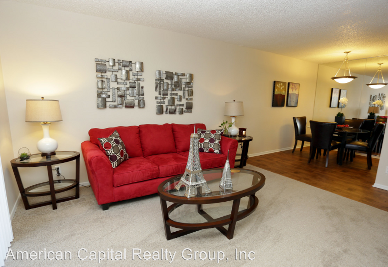 Whispering Pines - Photo 4 of 13