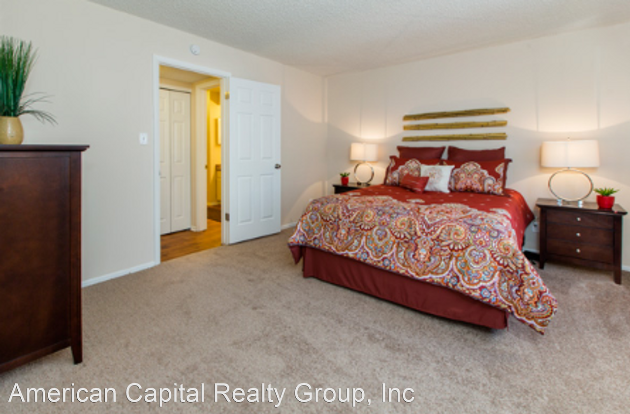 Whispering Pines - Photo 6 of 13