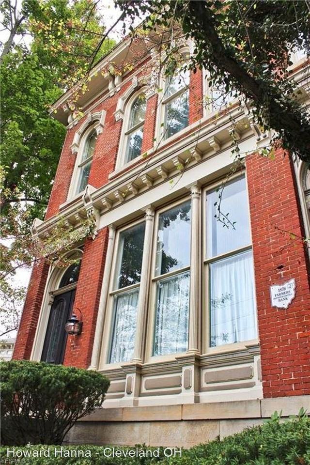 409 S. Main Street - Photo 3 of 15