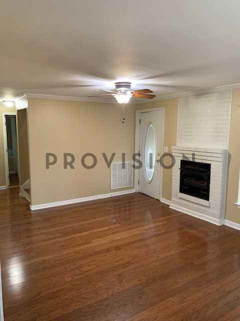 421 18th St Nw - Photo 4 of 34