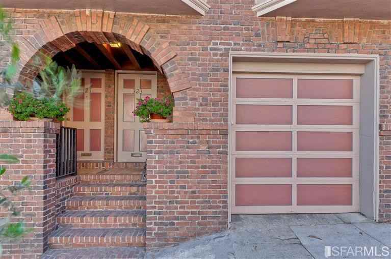 323 Parnassus Ave - Photo 3 of 13