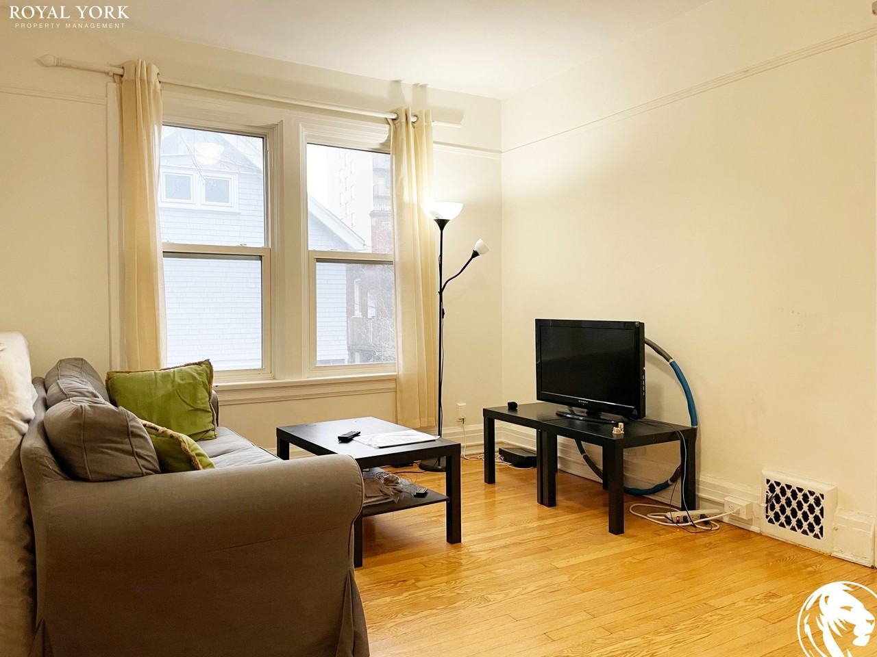 8A Gormley Ave #8A - Photo 2 of 19