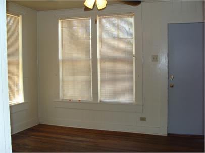 805 C - Photo 2 of 9