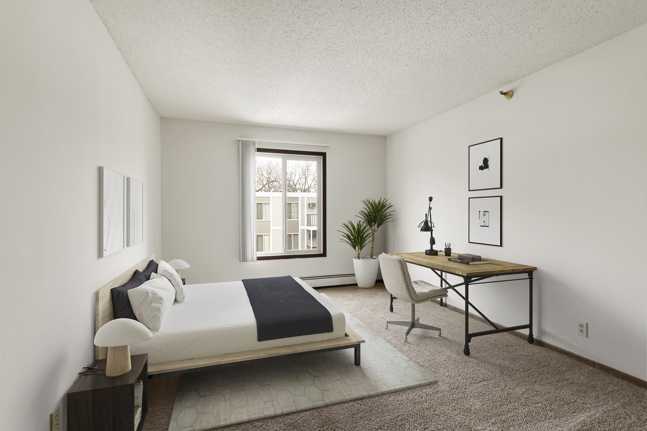 Lou Park - Photo 5 of 21