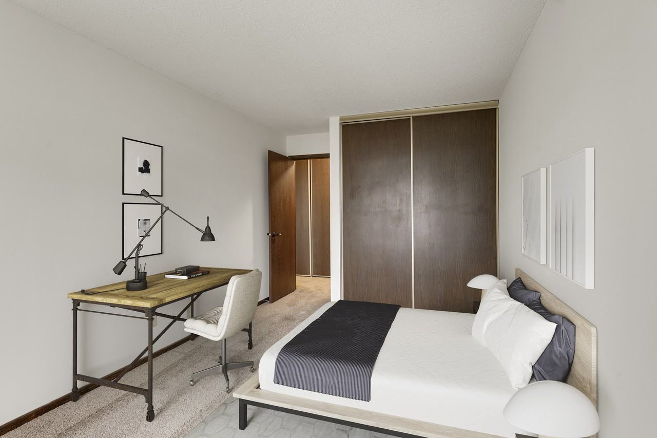 Lou Park - Photo 6 of 21