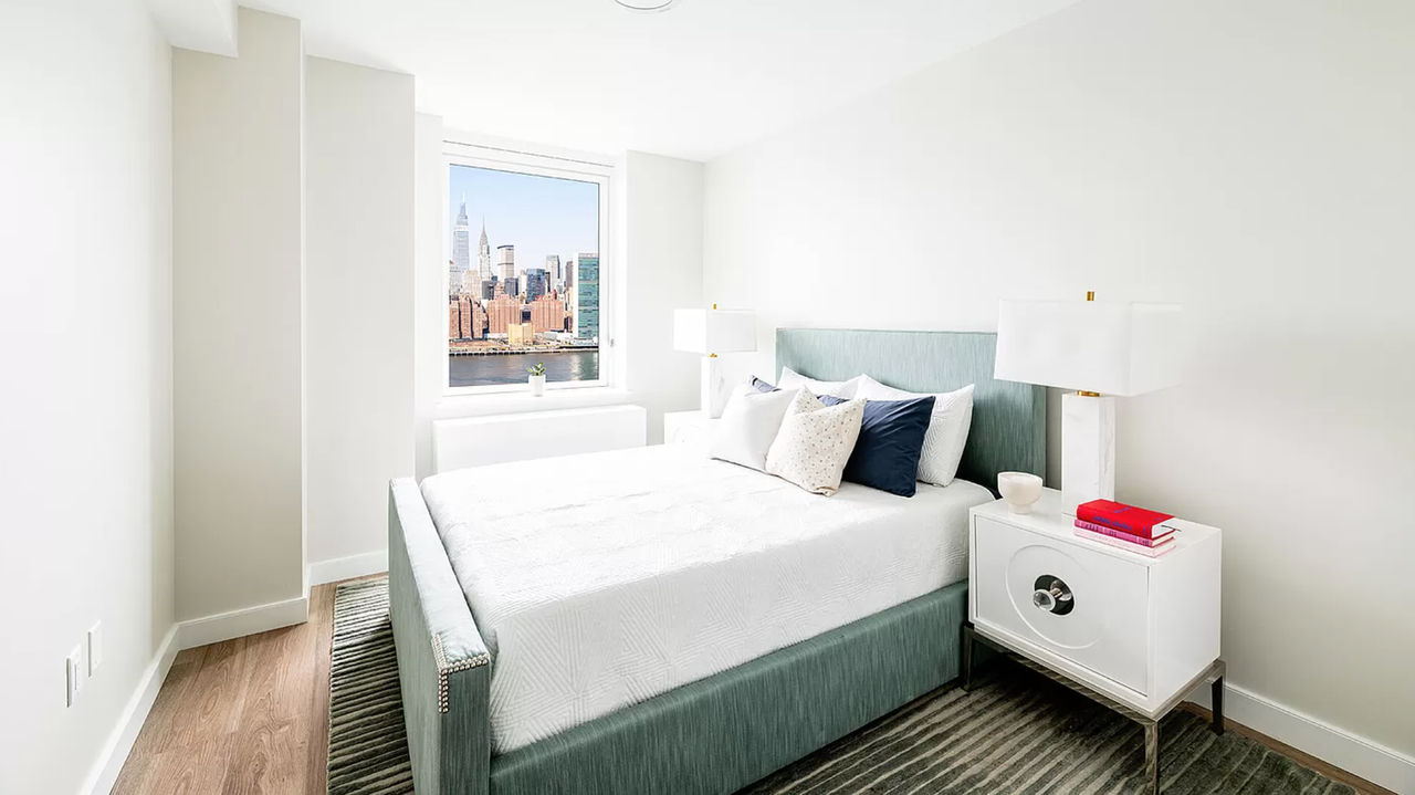 5241 Center Boulevard #3215 - Photo 5 of 13