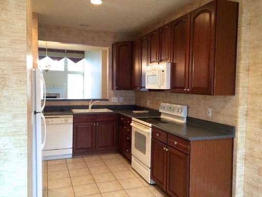 3498 Miljoie Dr - Photo 3 of 16