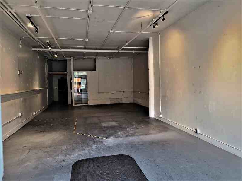 605 Eastlake Ave E - Photo 2 of 3