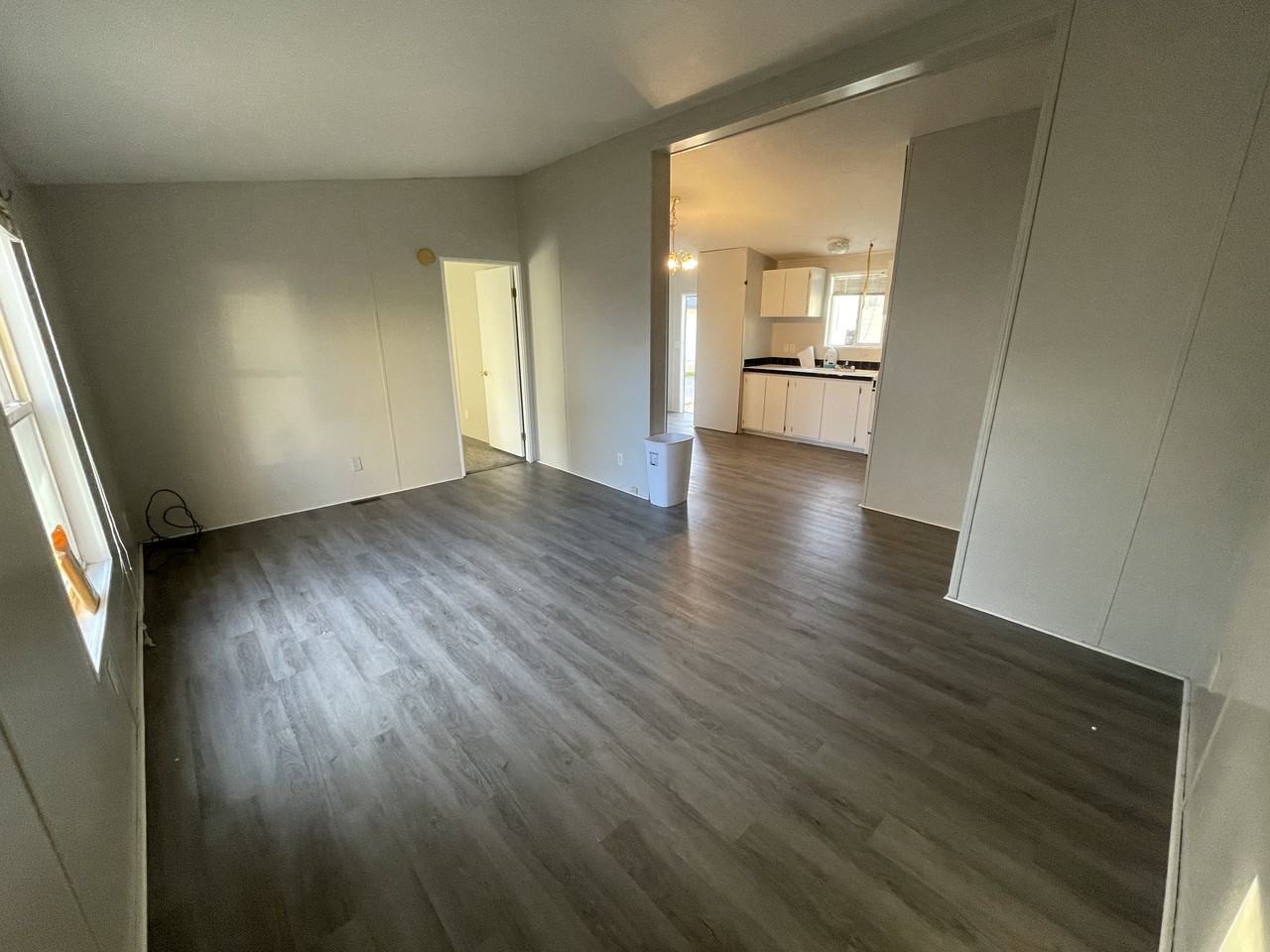 194 W Center St - Photo 2 of 12