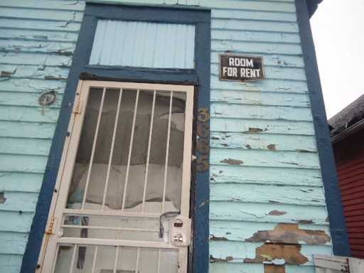 3665 Preston St - Photo 3 of 38