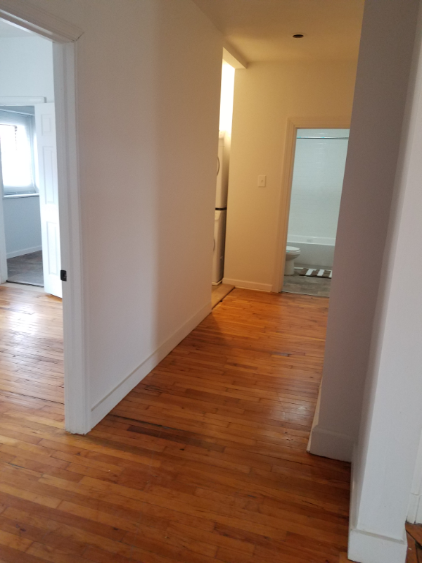 3409 Powelton Ave - Photo 4 of 13