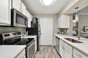 featured image of 1000 Duluth Hwy