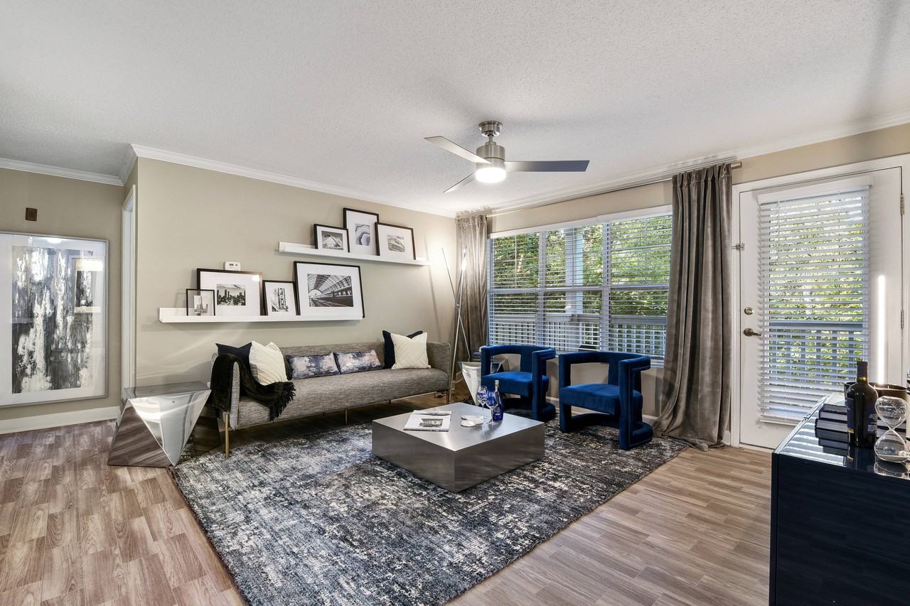 Halston Riverside - Photo 5 of 98