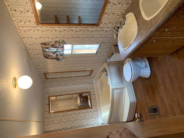 5123 Southbrook Dr - Photo 3 of 11