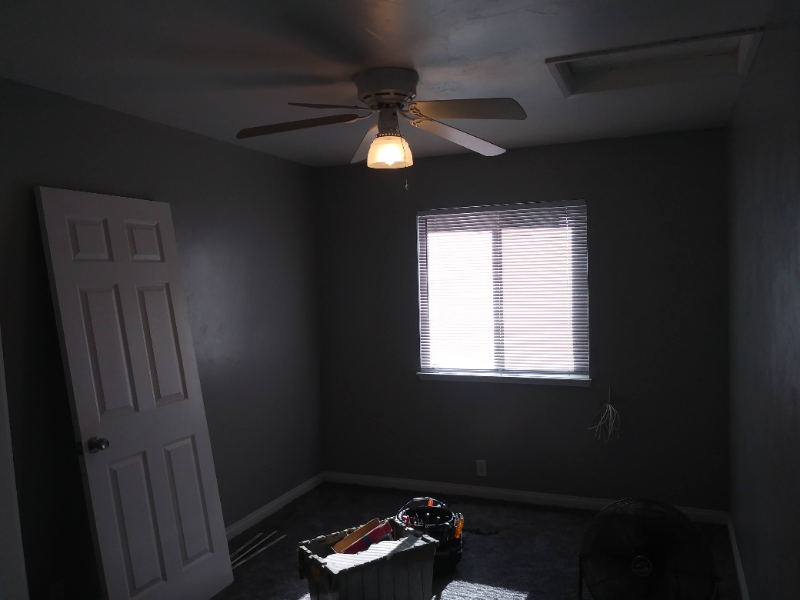 413 Beech St - Photo 3 of 8