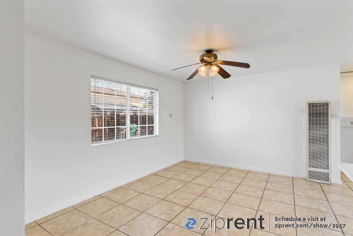 653 Dean St - Photo 3 of 17