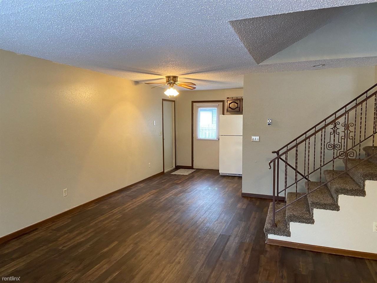 1213 S Washington St - Photo 2 of 9