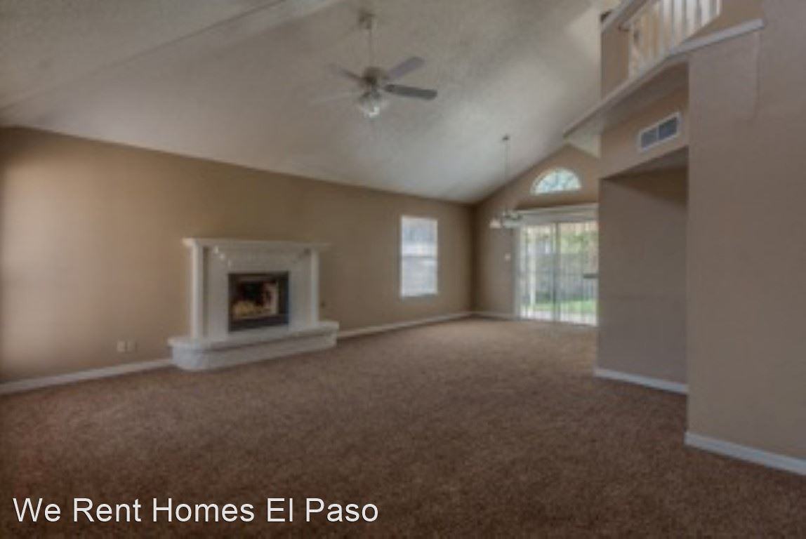 11601 Clear Lake Way - Photo 3 of 20