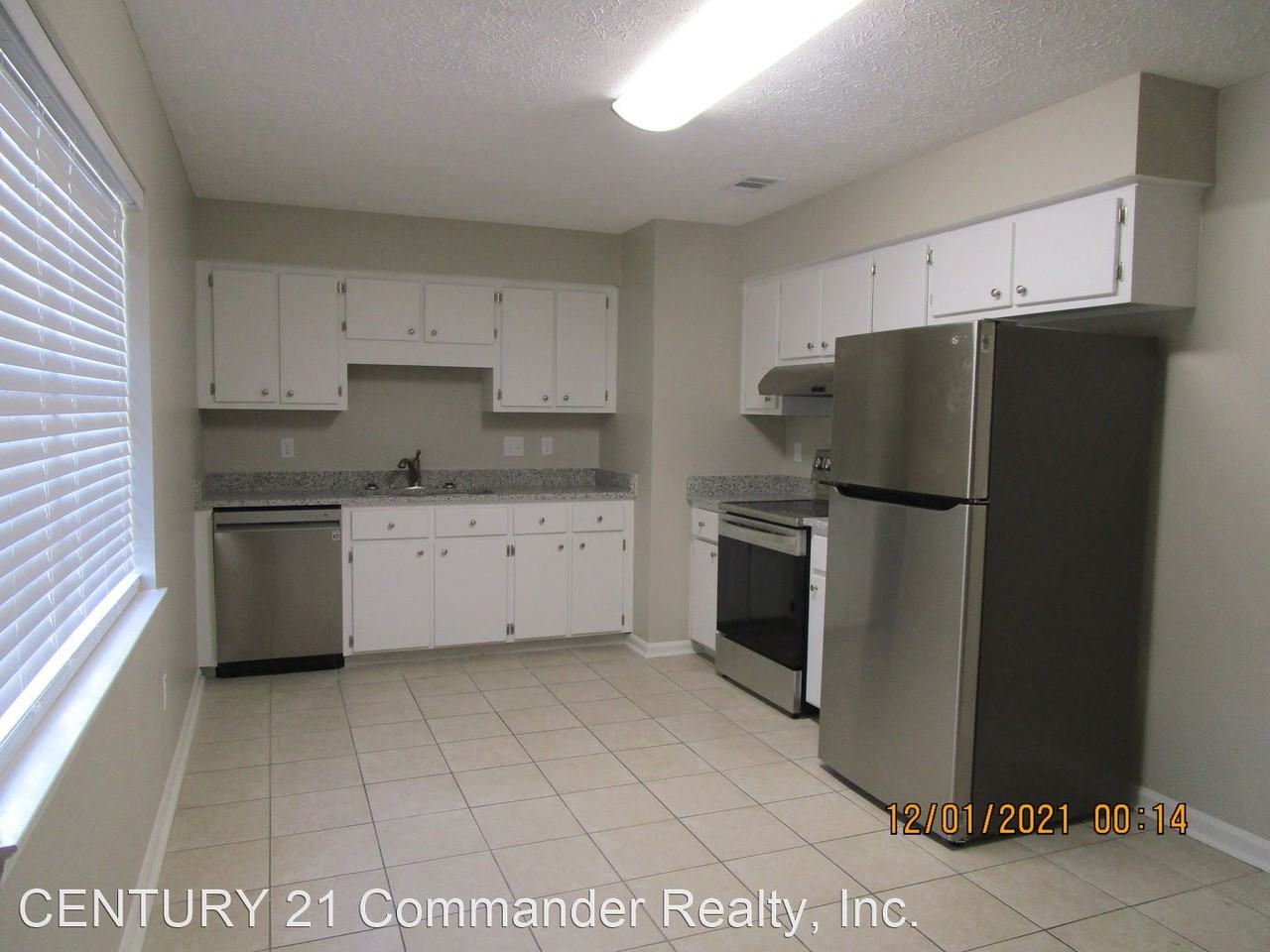 738 E Pine Forest Dr - Photo 3 of 42