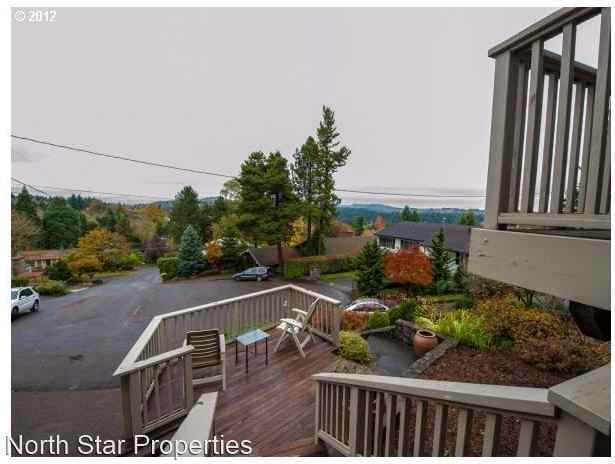 1670 Fircrest Dr - Photo 2 of 16