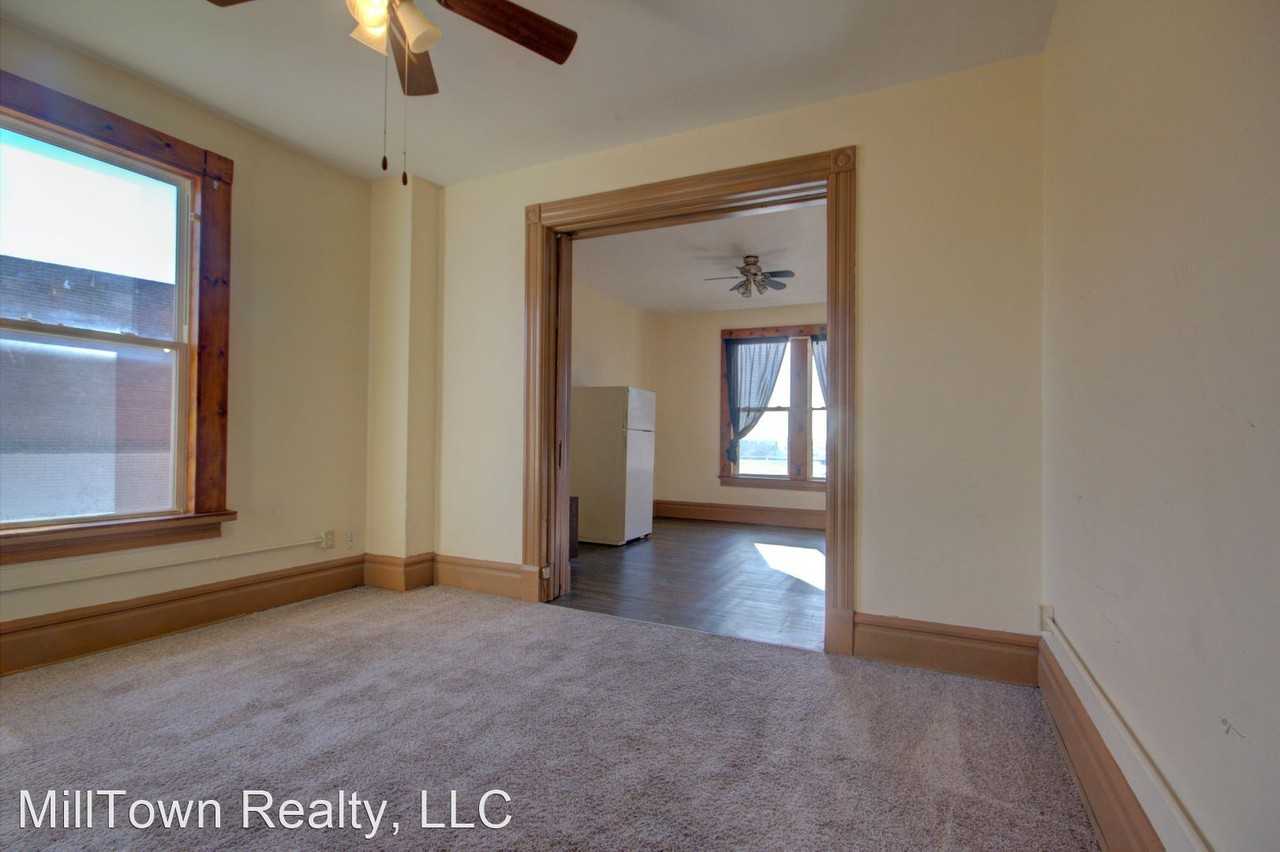 910/912 W 3rd St. - Photo 3 of 21