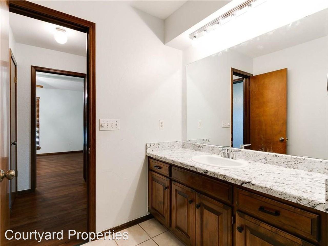 4018 Nw 68th St - Photo 2 of 28